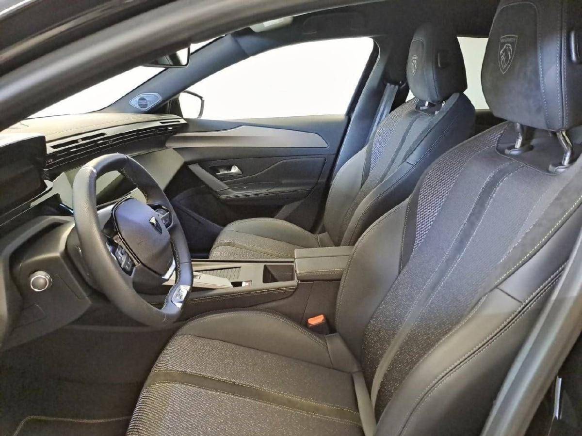 peugeot-308-2025-gasolina-1199cc