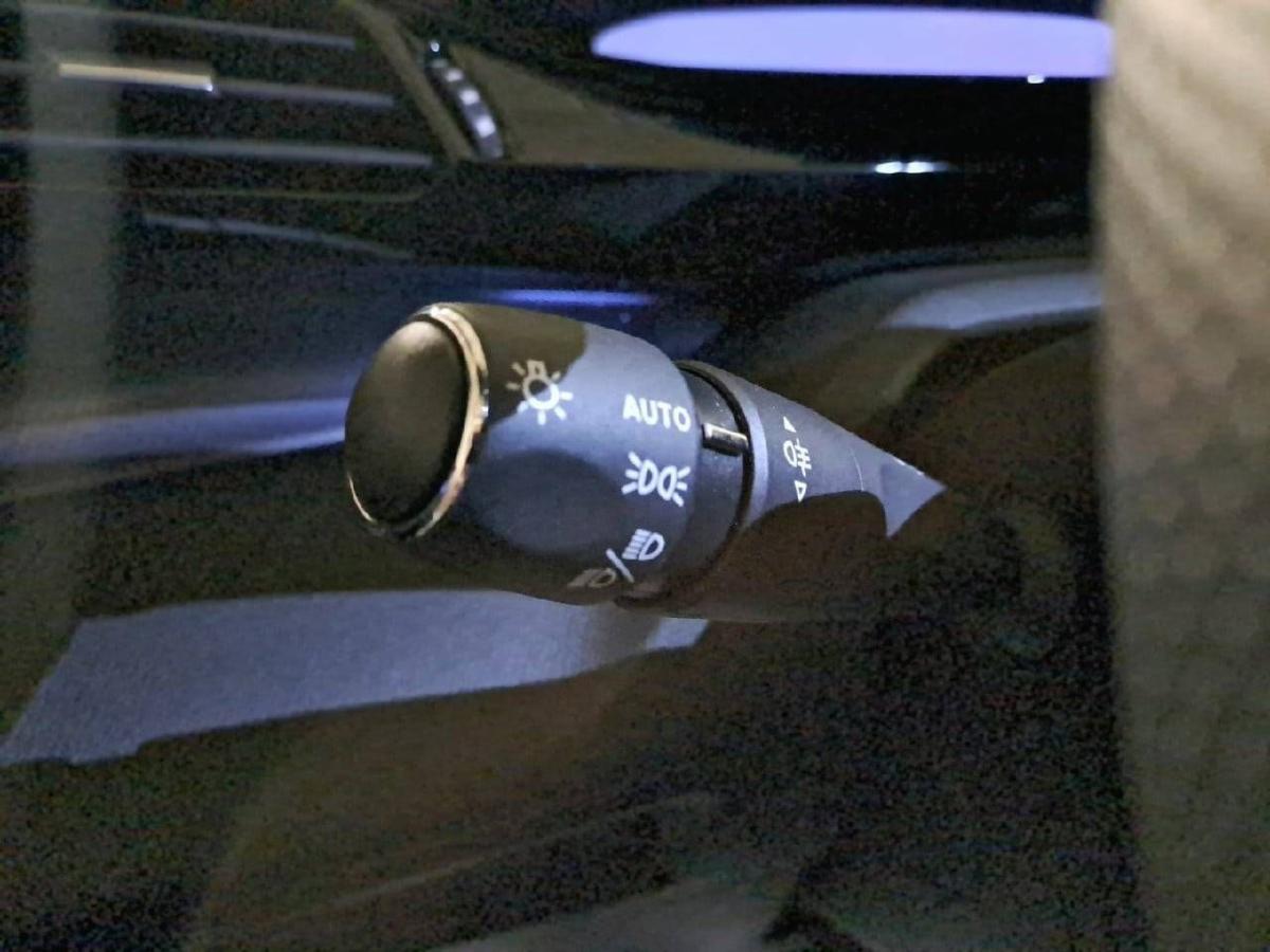 peugeot-308-2025-gasolina-1199cc
