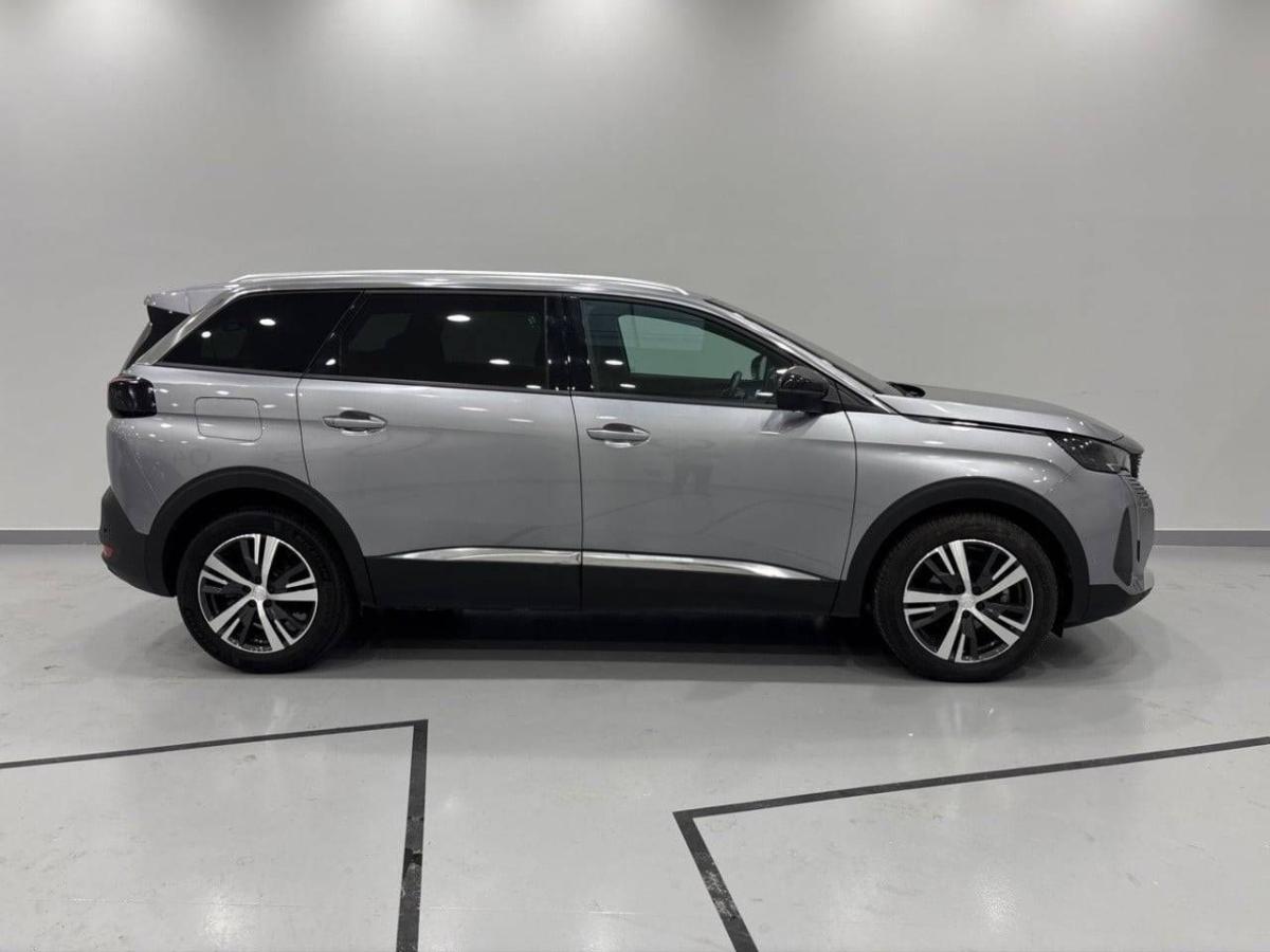 peugeot-5008-2023-diesel-1499cc