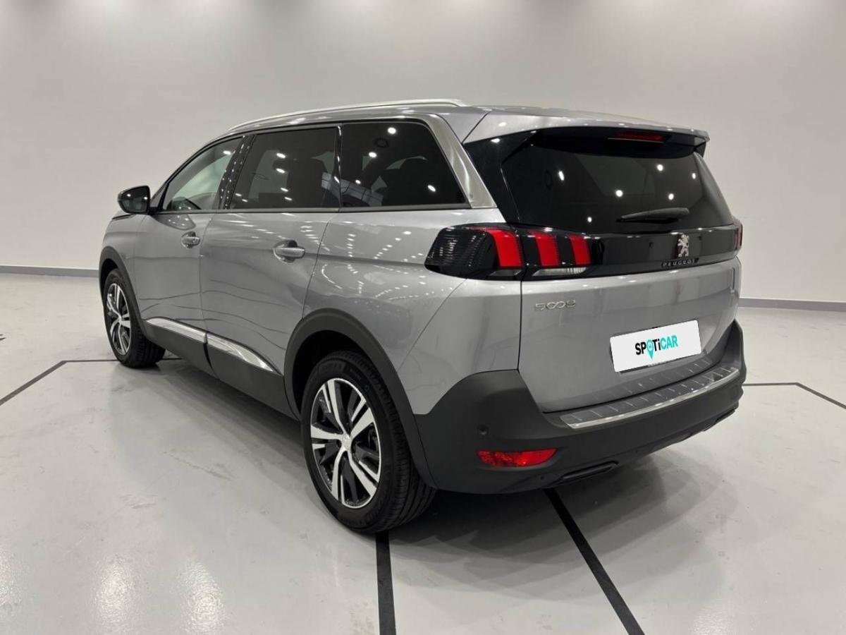 peugeot-5008-2023-diesel-1499cc