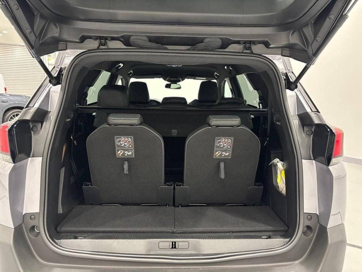 peugeot-5008-2023-diesel-1499cc