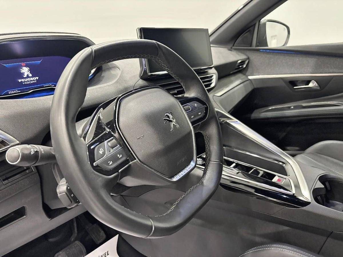 peugeot-5008-2023-diesel-1499cc