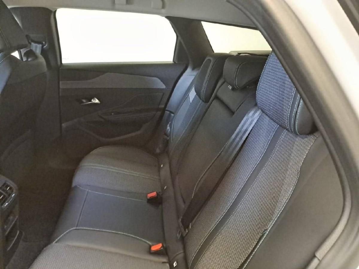 peugeot-308-2025-gasolina-1199cc