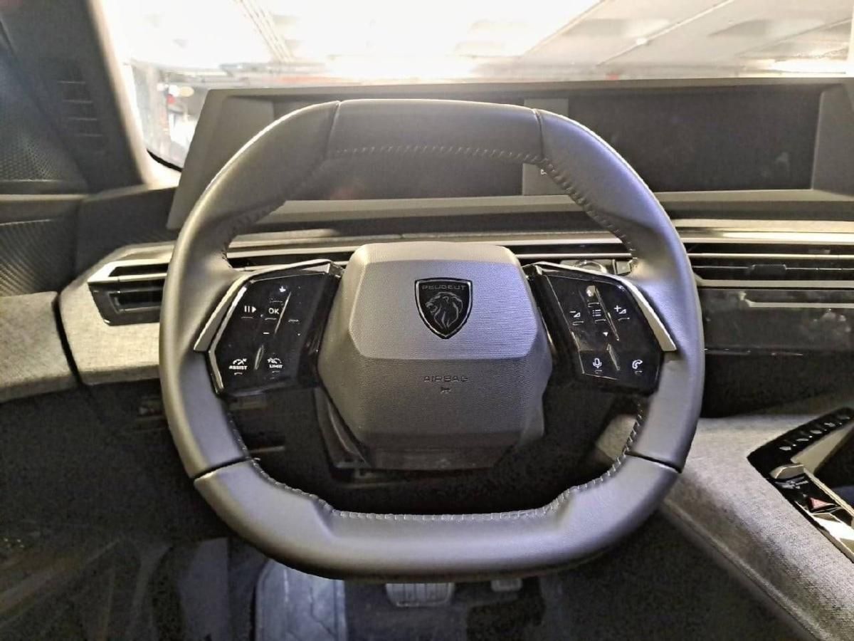 peugeot-5008-2025-gasolina-1199cc