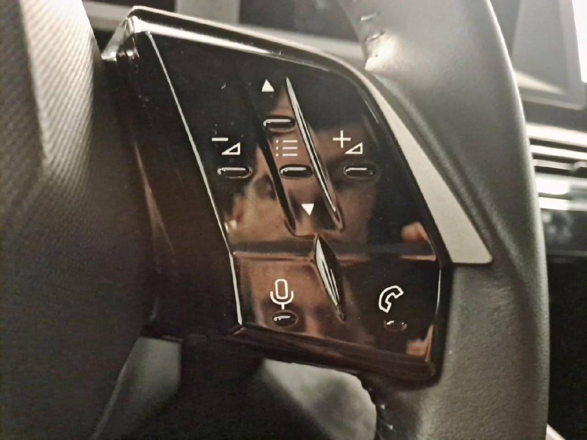 peugeot-5008-2025-gasolina-1199cc