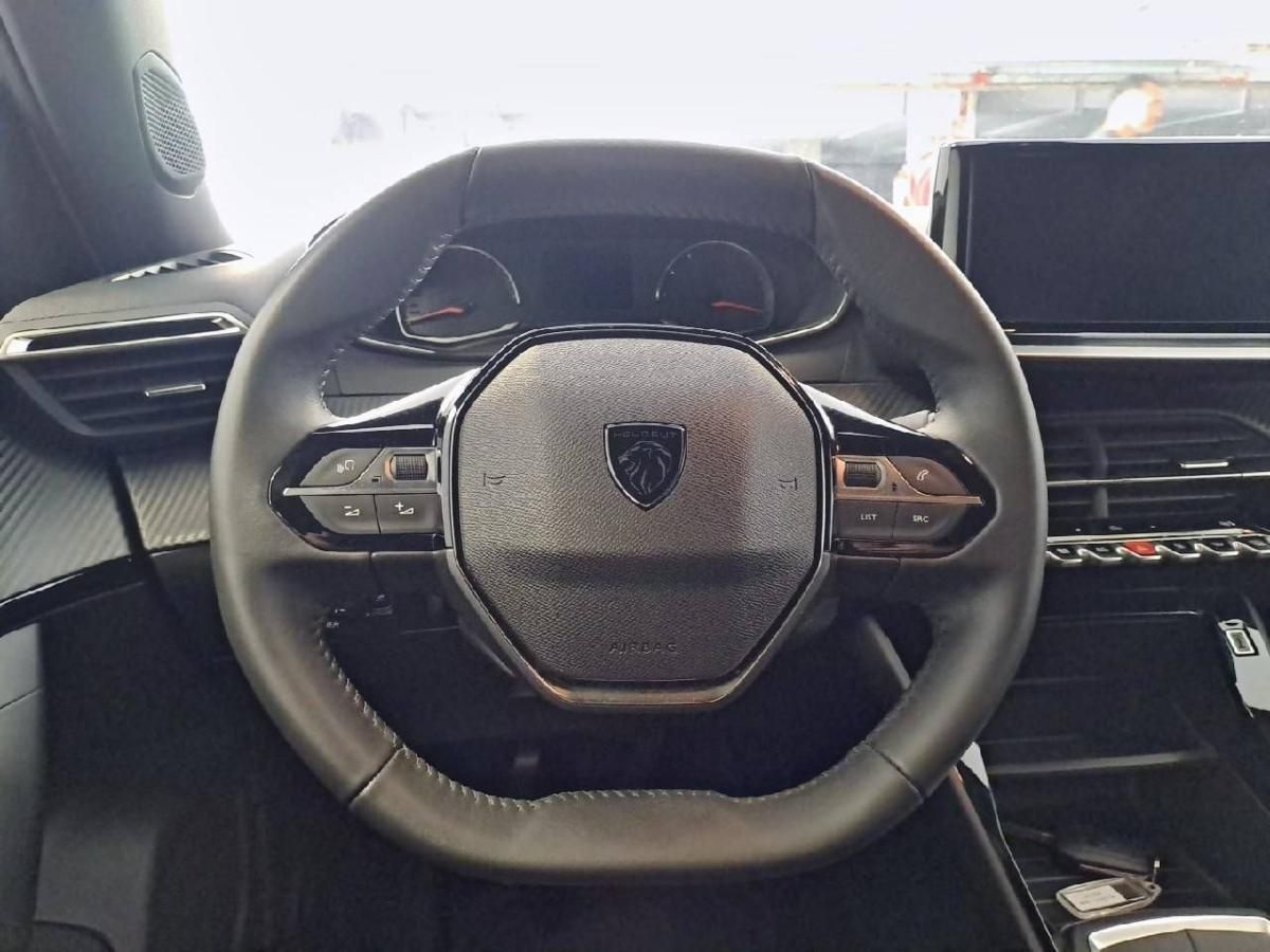 peugeot-2008-2025-gasolina-1199cc