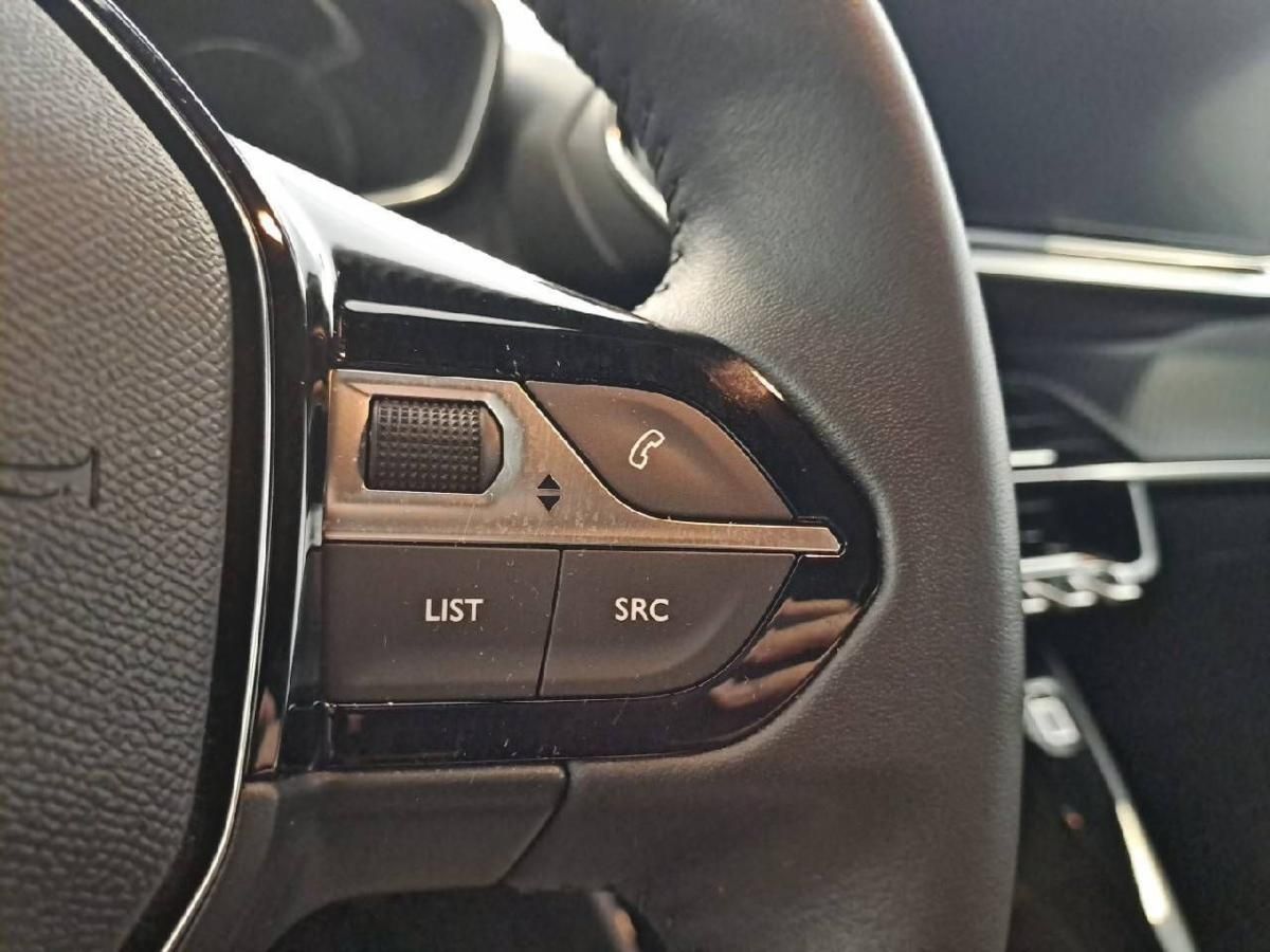 peugeot-2008-2025-gasolina-1199cc