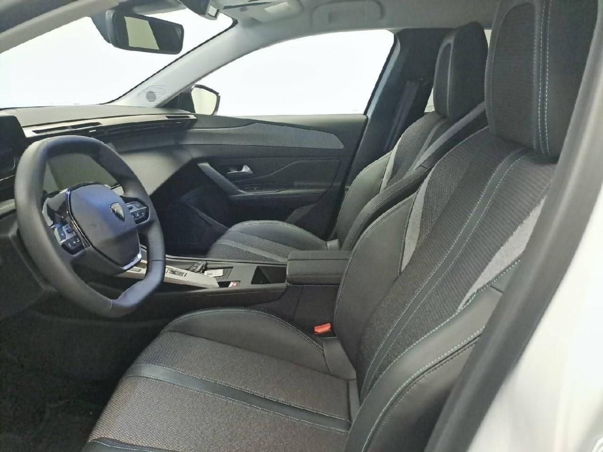 peugeot-408-2025-gasolina-1199cc