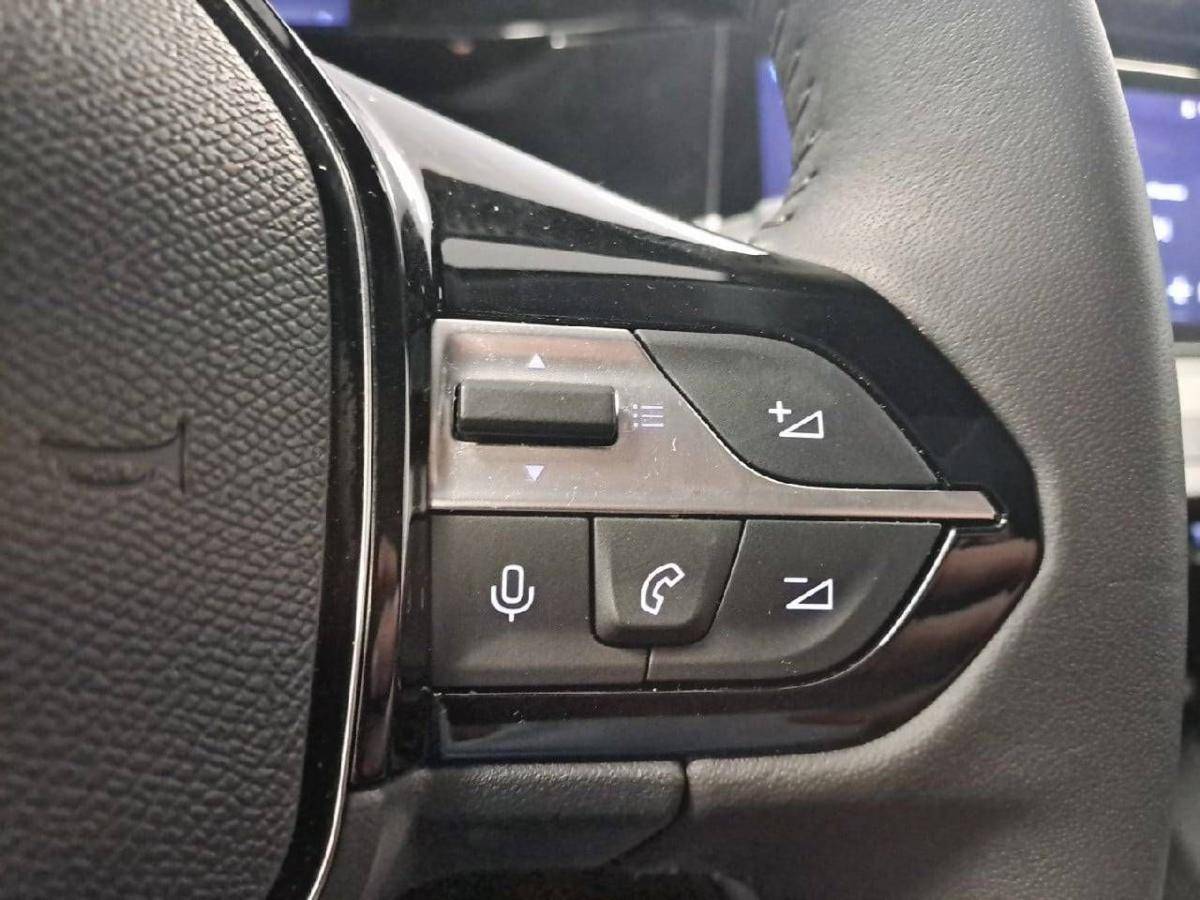 peugeot-408-2025-gasolina-1199cc