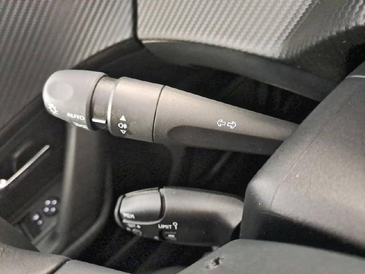 peugeot-2008-2025-gasolina-1199cc