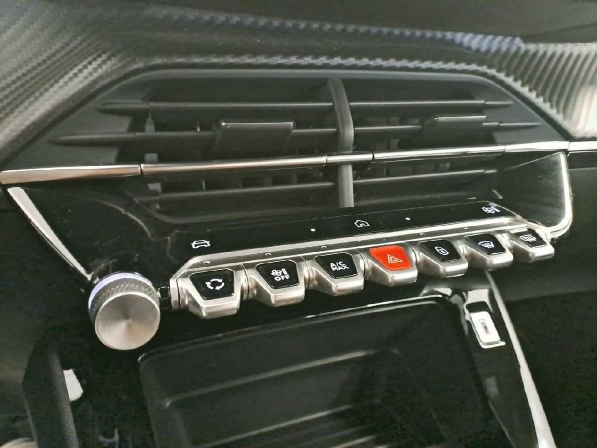 peugeot-2008-2025-gasolina-1199cc