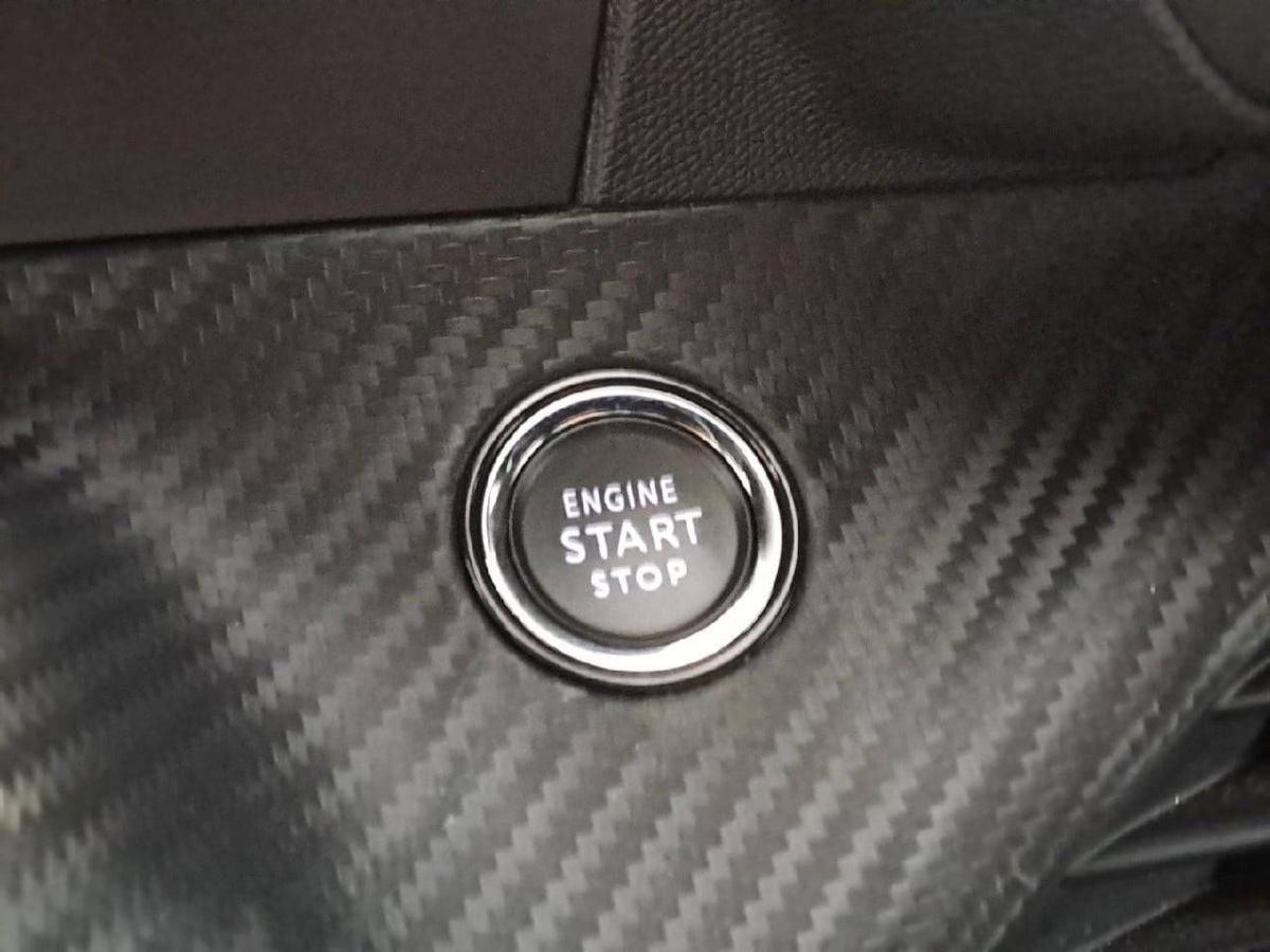 peugeot-208-2022-gasolina-1199cc
