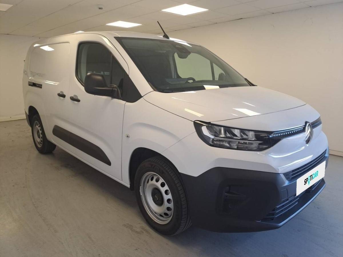 citroen-berlingo-2025-diesel-1499cc