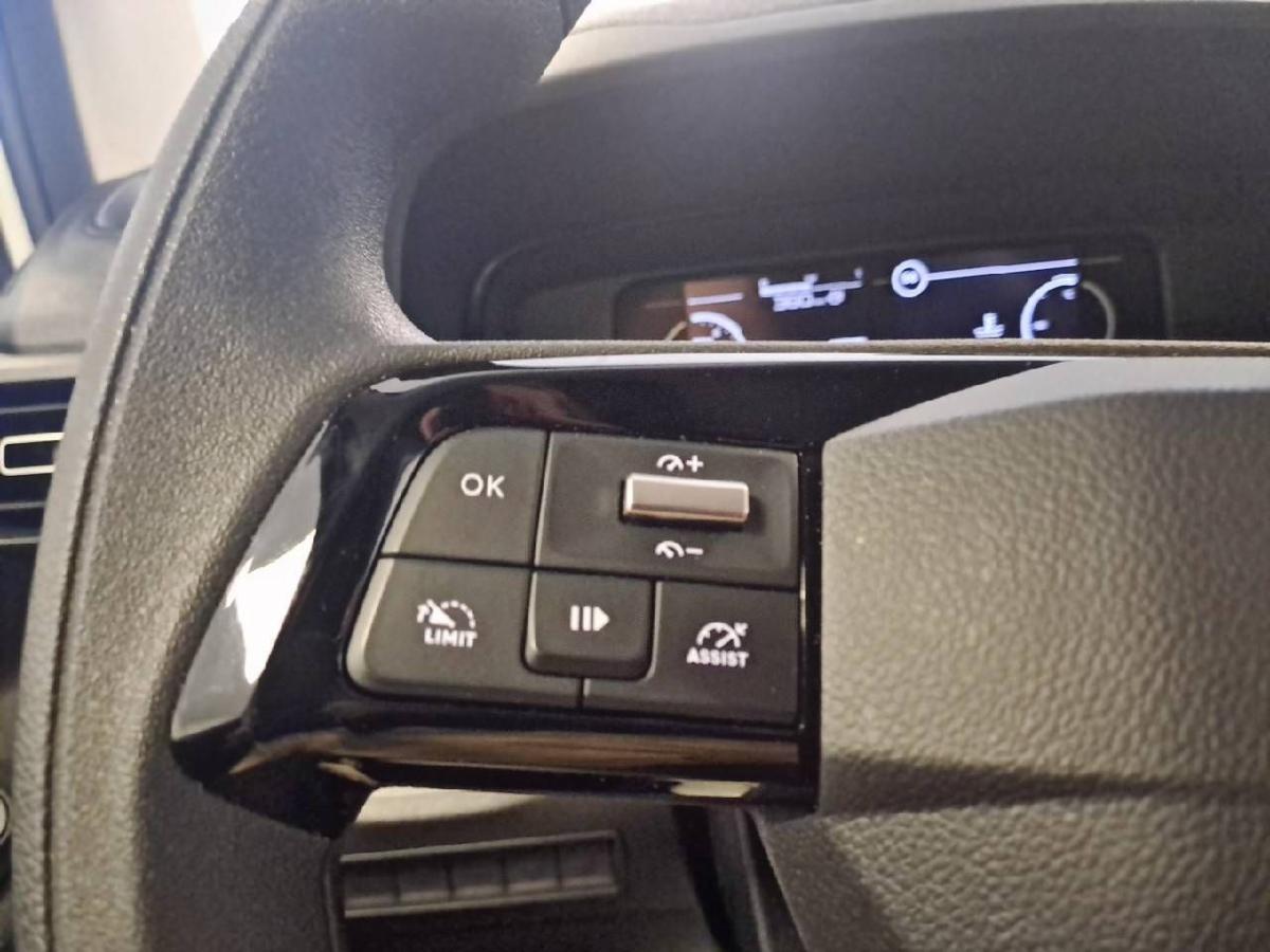 citroen-berlingo-2025-diesel-1499cc