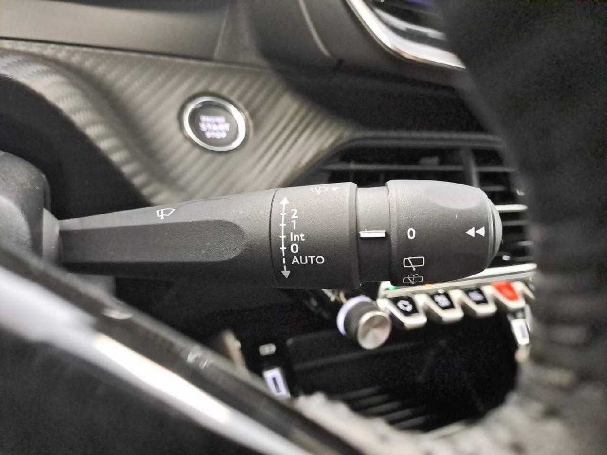 peugeot-2008-2025-eletrico-1cc