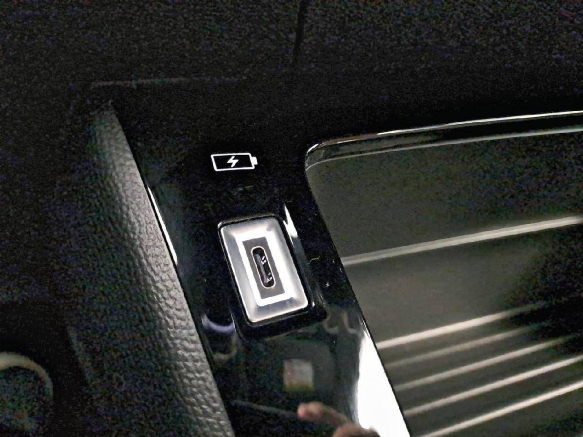 peugeot-2008-2025-eletrico-1cc