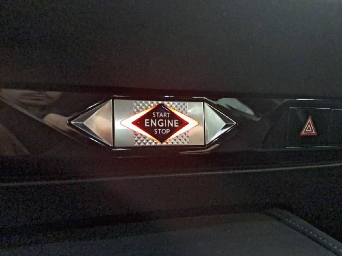 ds-ds-4-2025-gasolina-1199cc