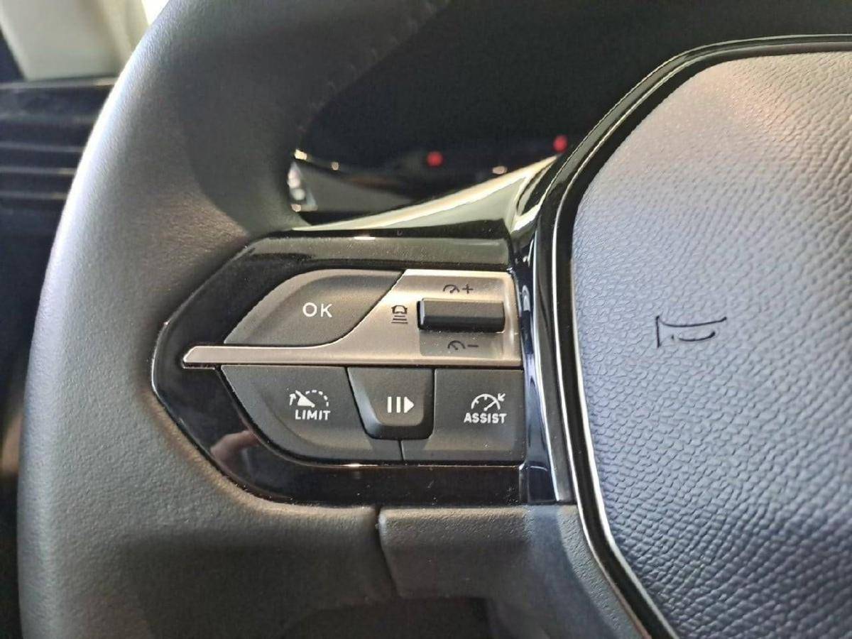 peugeot-308-2025-diesel-1499cc