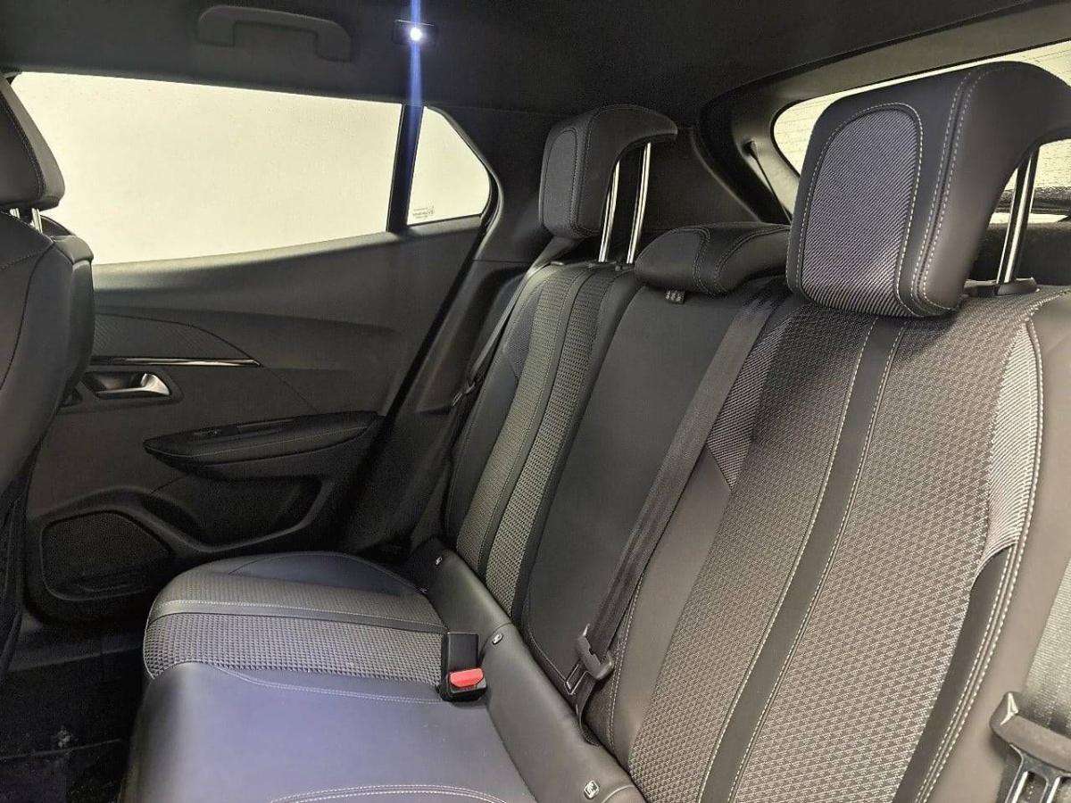 peugeot-2008-2022-diesel-1499cc