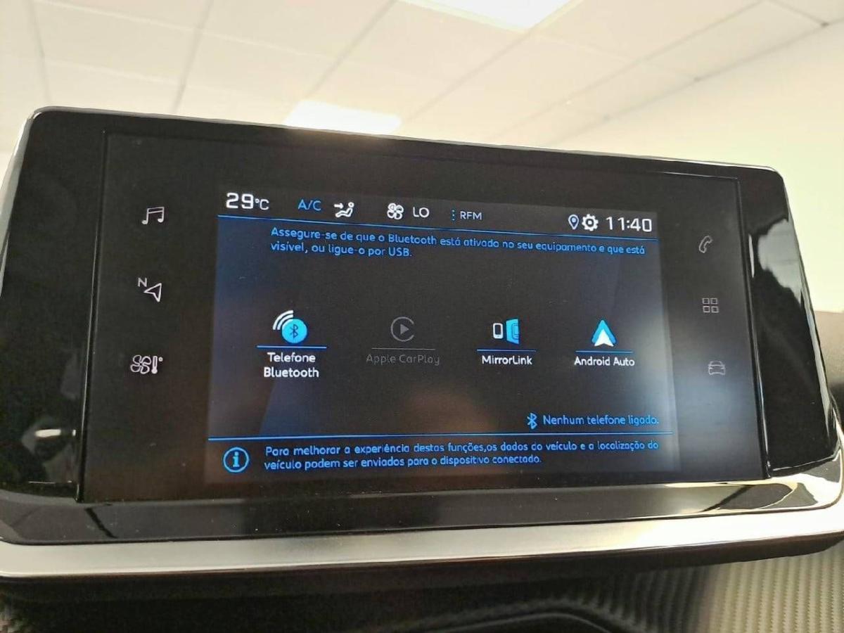 peugeot-2008-2022-gasolina-1199cc