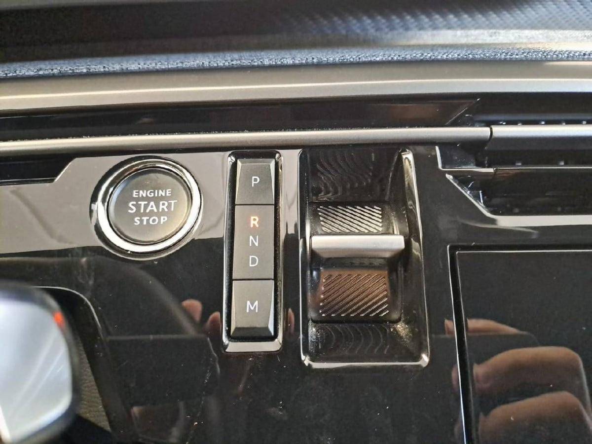 peugeot-5008-2025-gasolina-1199cc