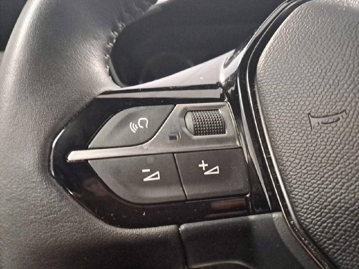 peugeot-2008-2025-gasolina-1199cc
