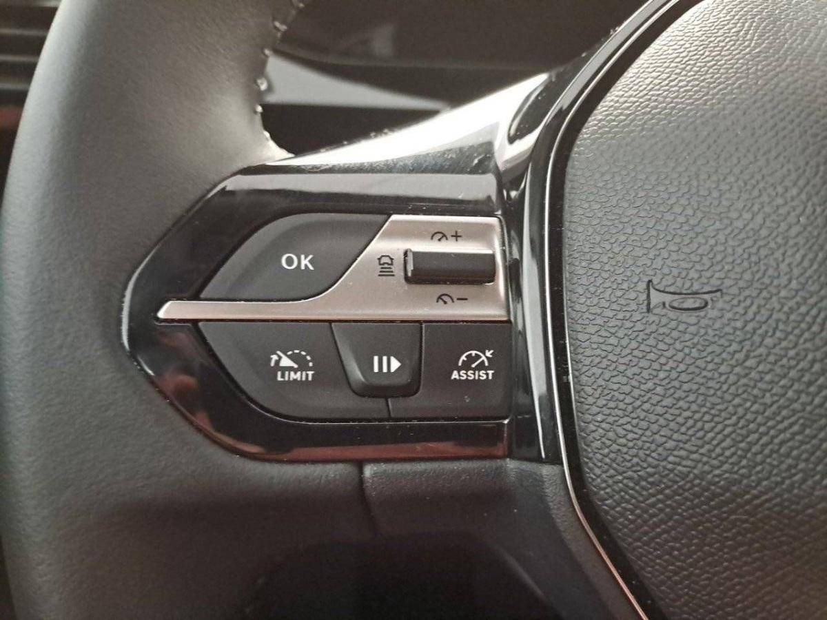 peugeot-308-2025-gasolina-1199cc