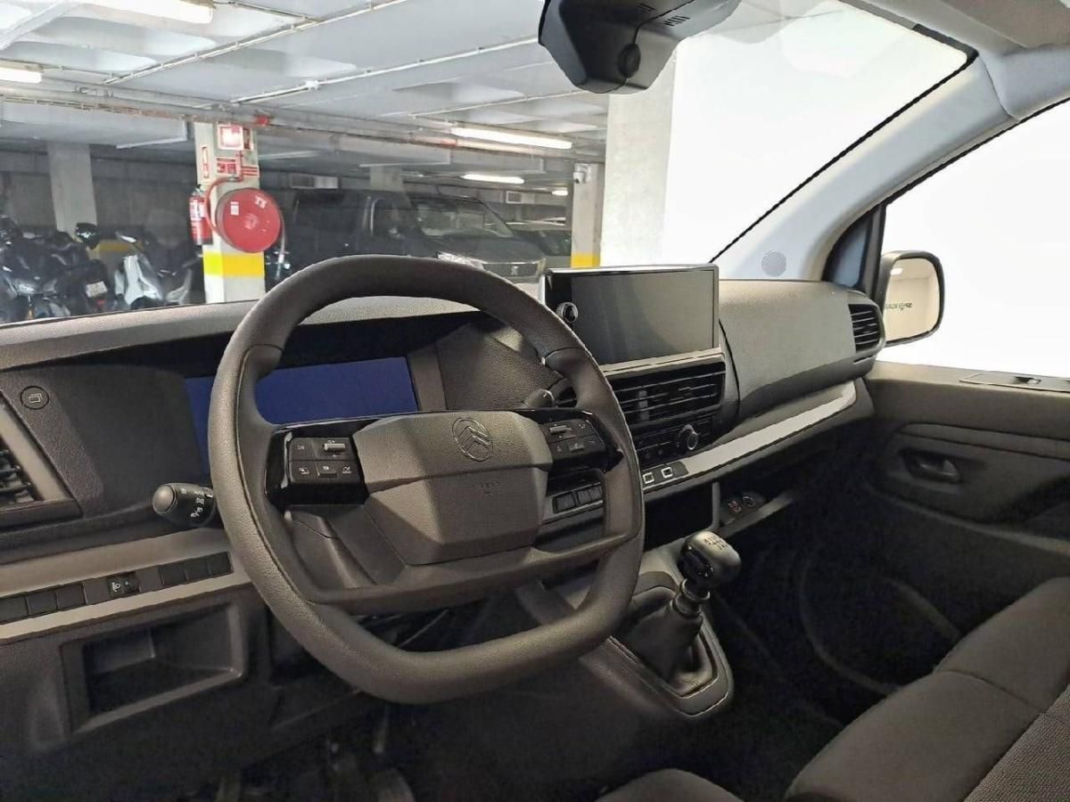 citroen-jumpy-2025-diesel-1499cc