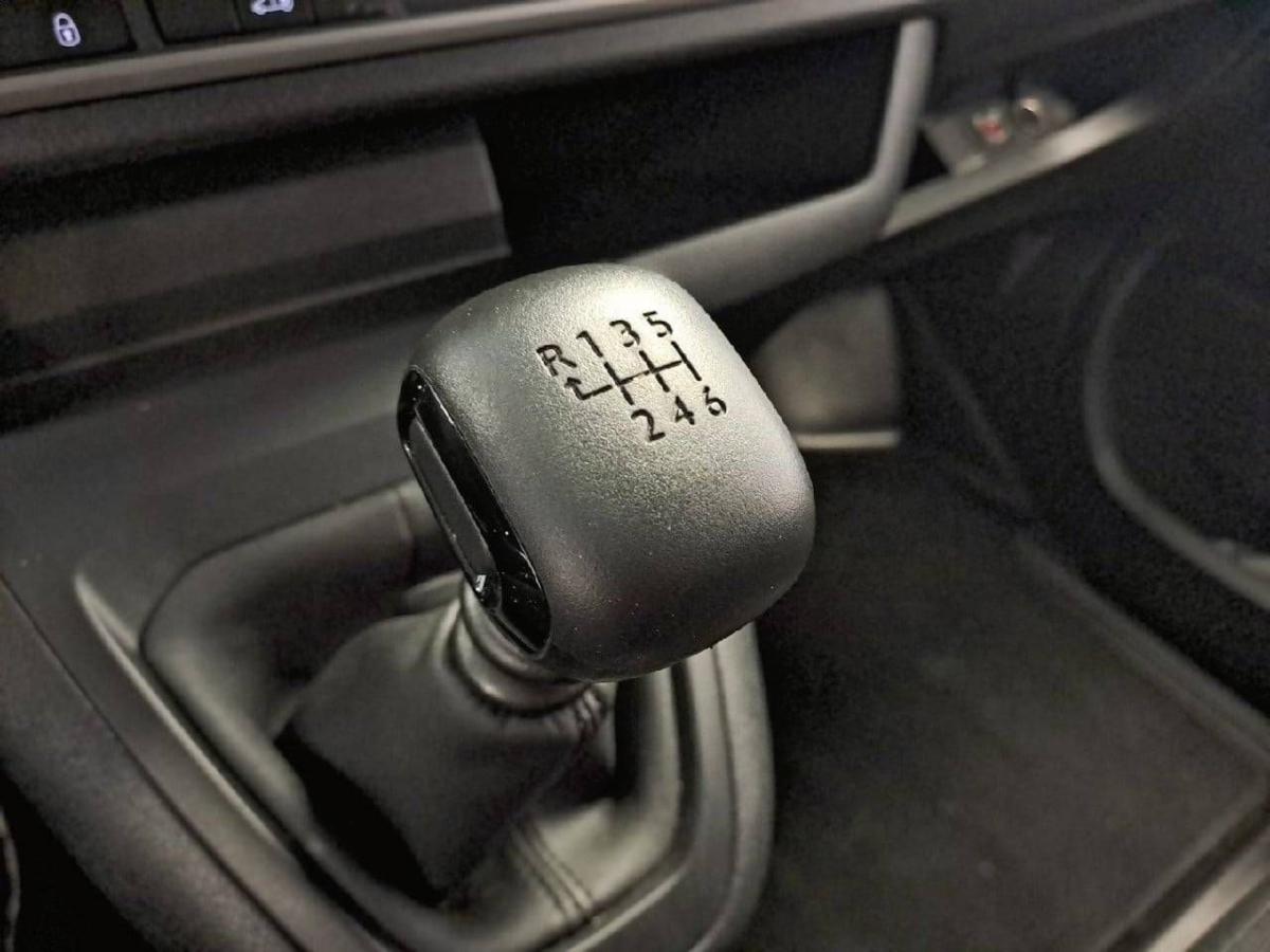 citroen-jumpy-2025-diesel-1499cc