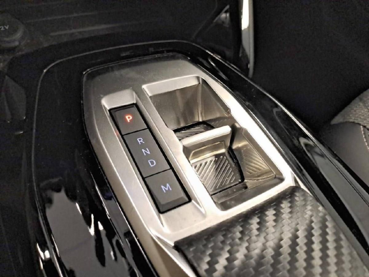 peugeot-208-2025-gasolina-1199cc