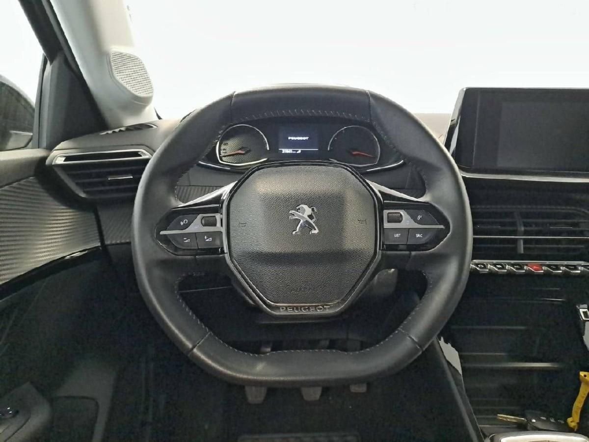 peugeot-208-2022-gasolina-1199cc