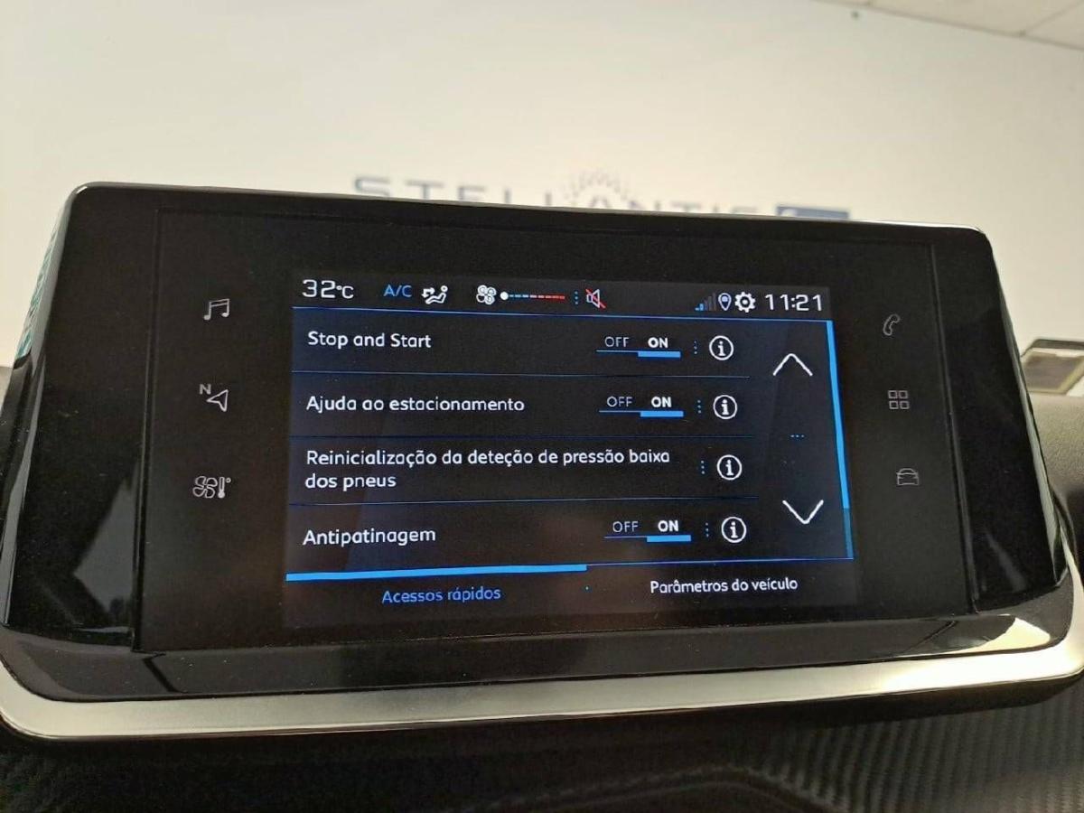 peugeot-208-2022-gasolina-1199cc