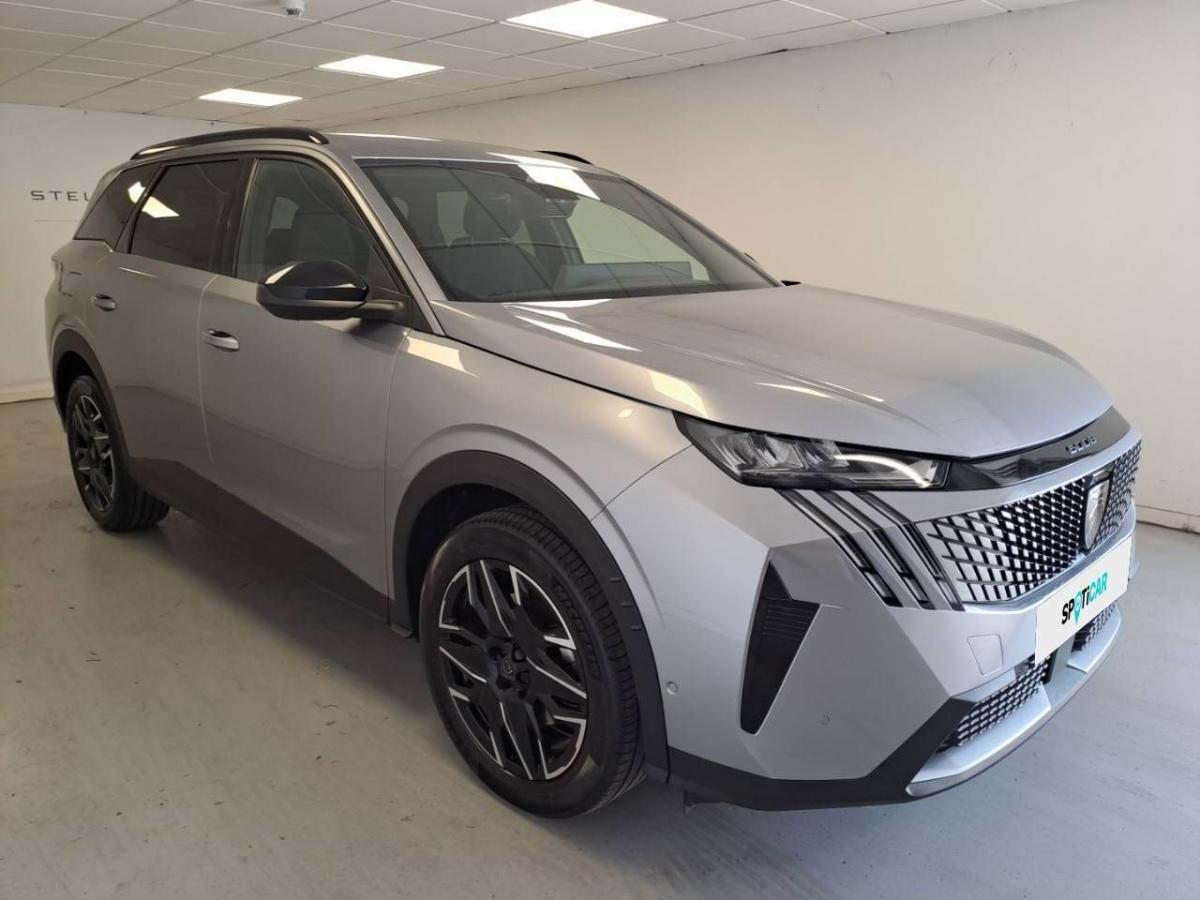 peugeot-5008-2024-gasolina-1199cc
