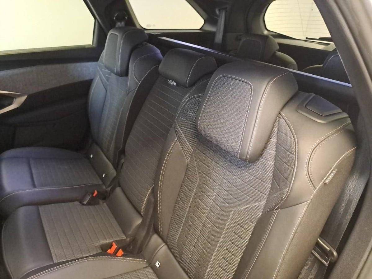 peugeot-5008-2024-gasolina-1199cc