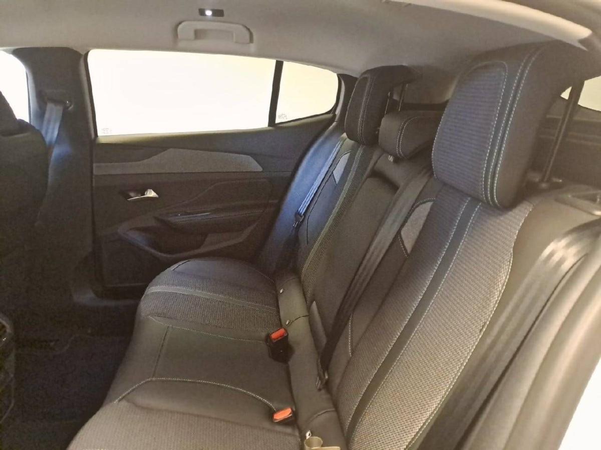 peugeot-408-2025-gasolina-1199cc