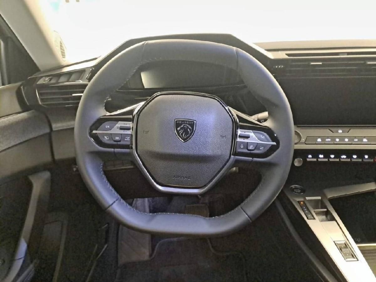 peugeot-408-2025-gasolina-1199cc
