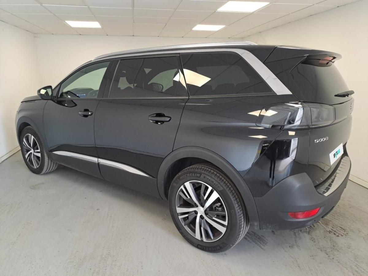 peugeot-5008-2023-diesel-1499cc