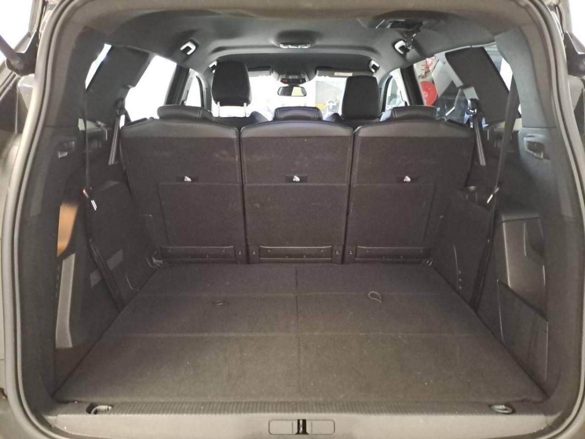 peugeot-5008-2023-diesel-1499cc