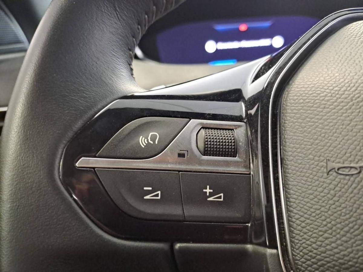 peugeot-5008-2023-diesel-1499cc