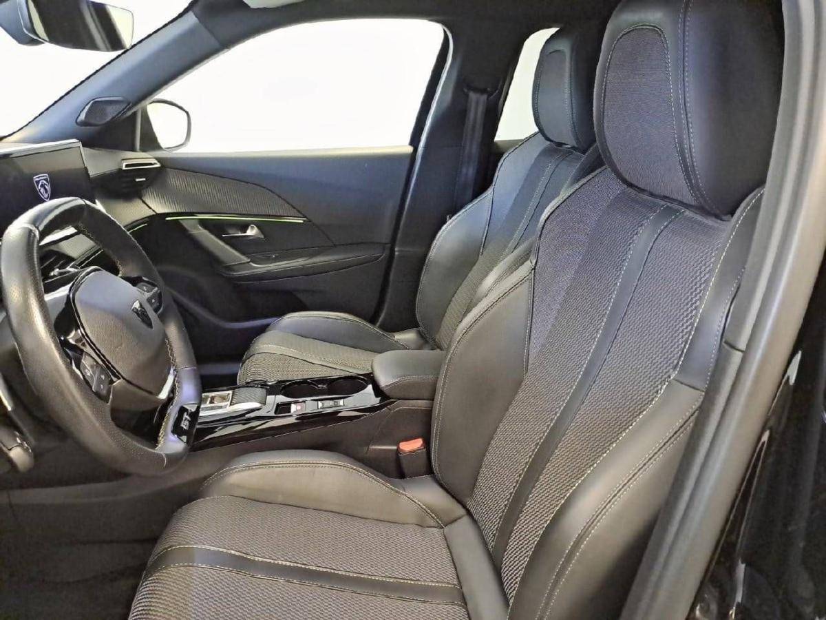 peugeot-2008-2024-gasolina-1199cc