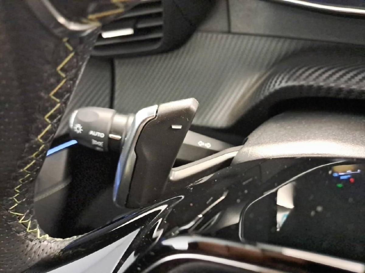peugeot-2008-2024-gasolina-1199cc