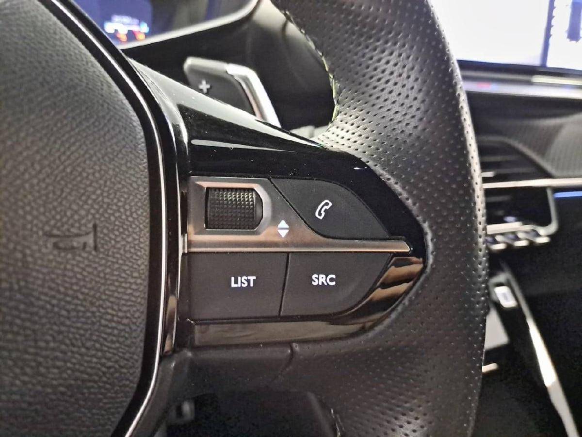 peugeot-2008-2024-gasolina-1199cc