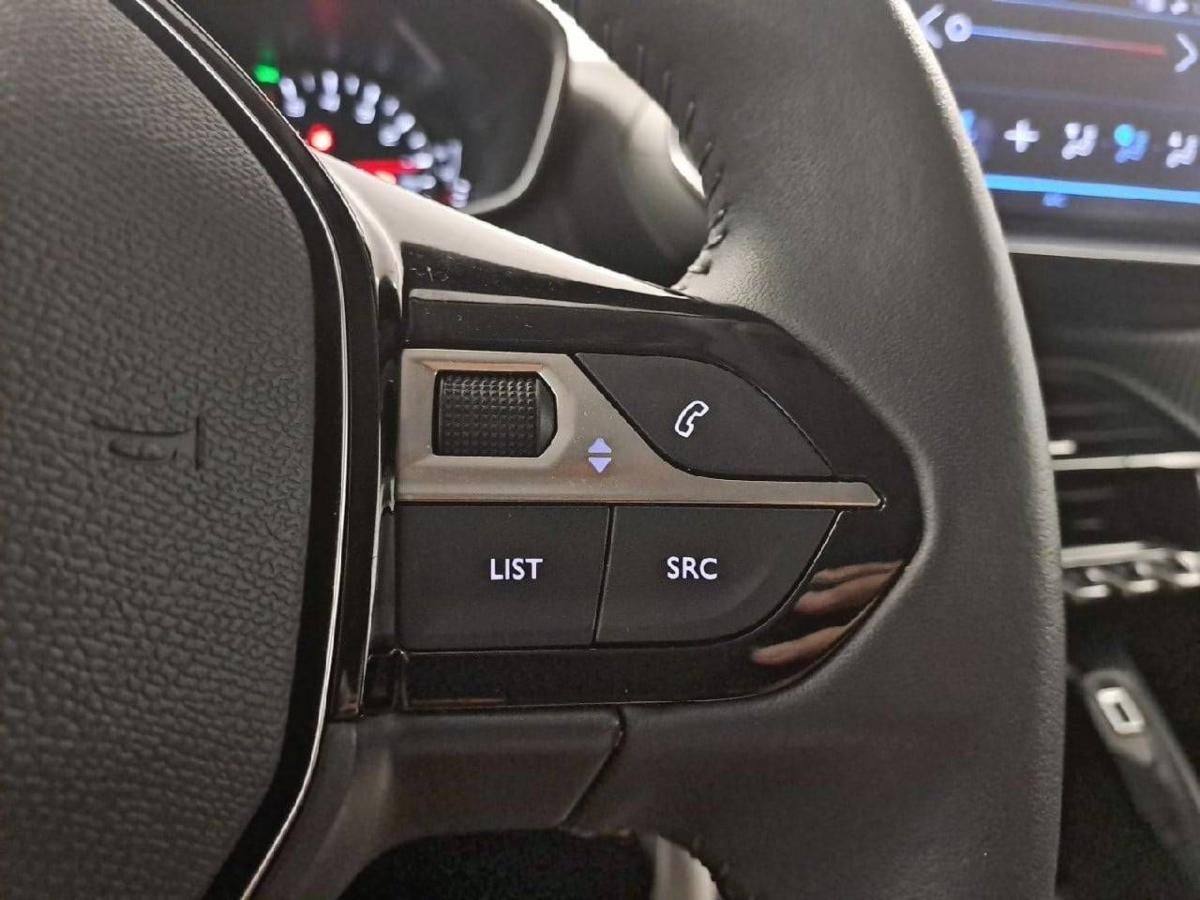 peugeot-208-2023-diesel-1499cc