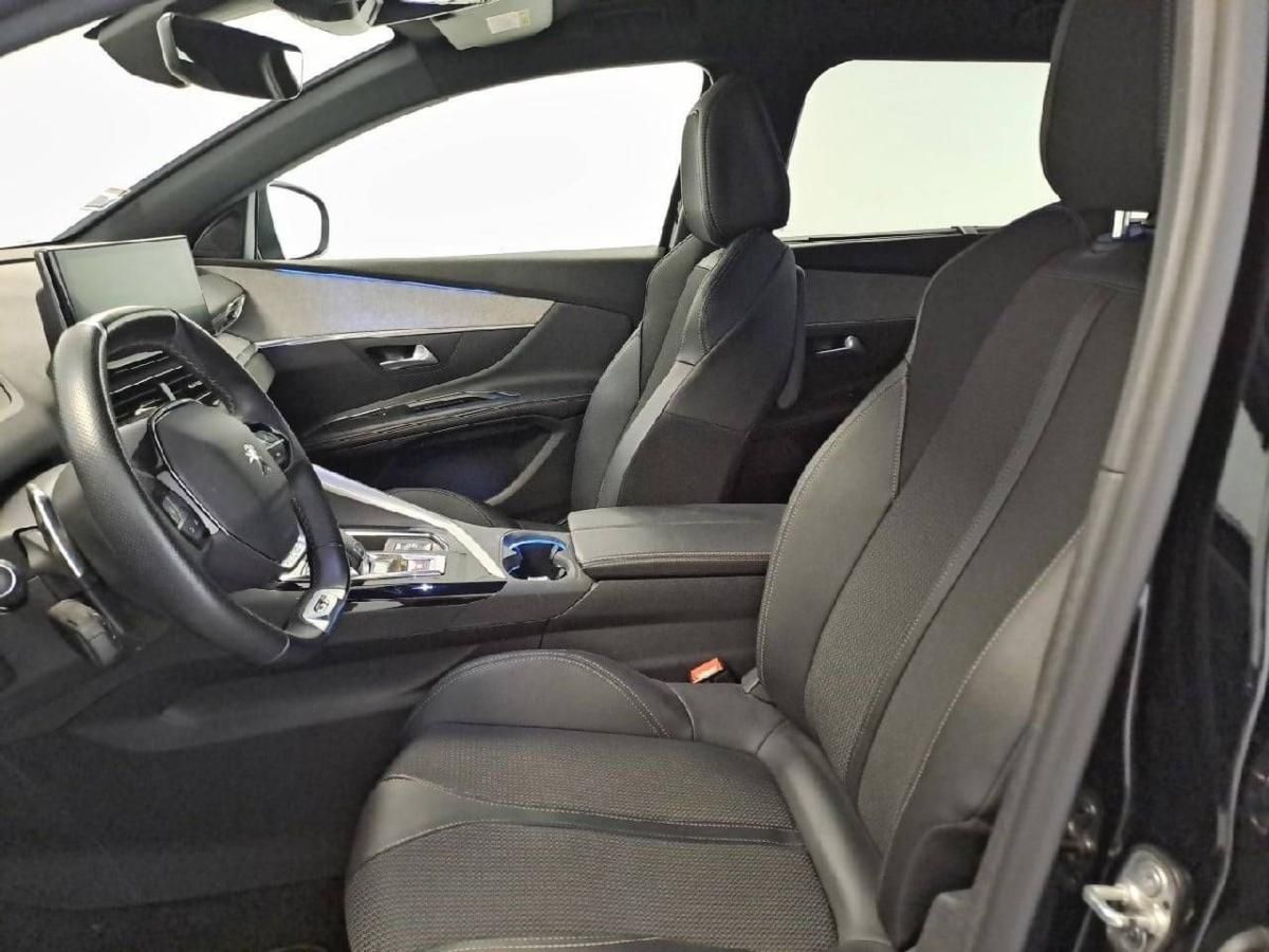 peugeot-5008-2022-diesel-1499cc