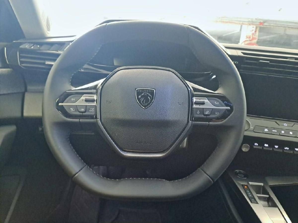 peugeot-308-2025-gasolina-1199cc