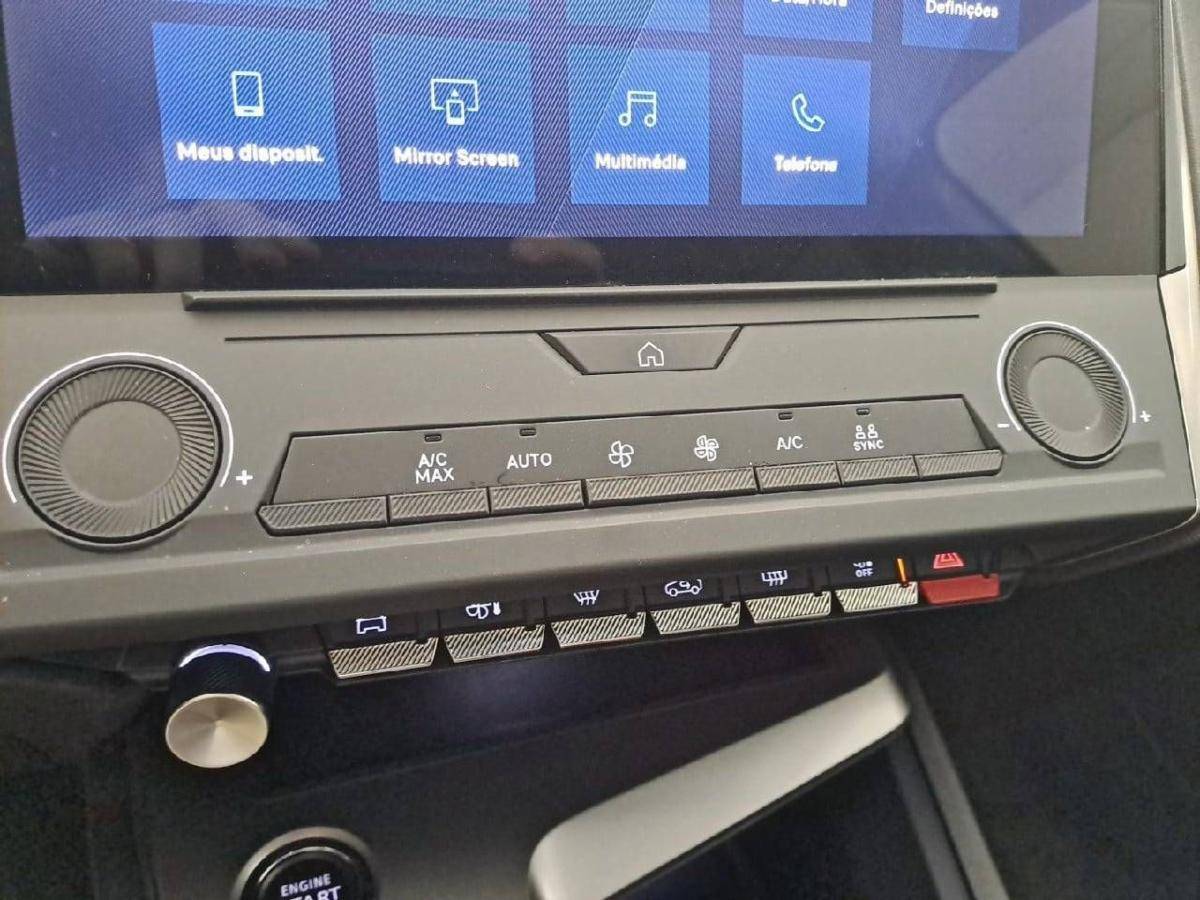 peugeot-308-2025-gasolina-1199cc