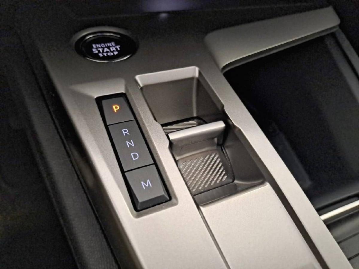 peugeot-308-2025-gasolina-1199cc