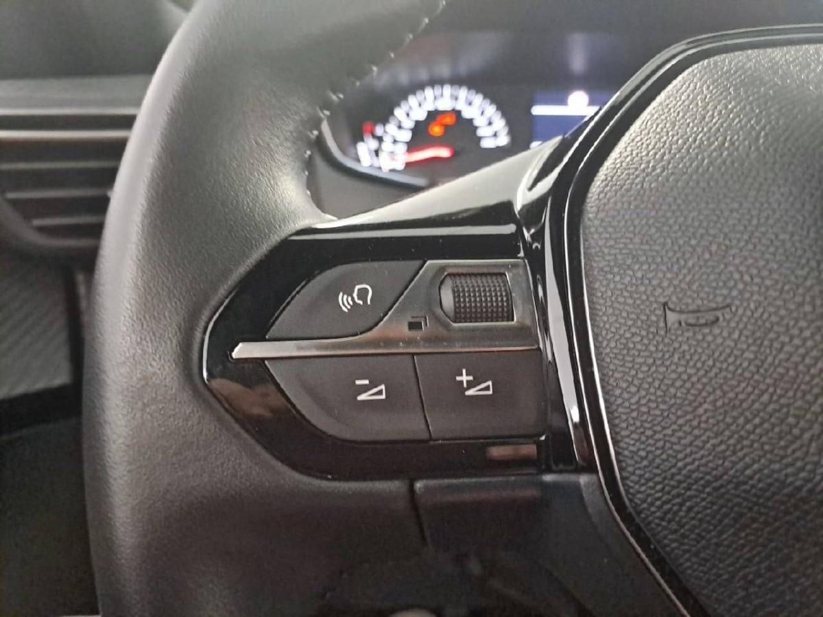 peugeot-2008-2025-gasolina-1199cc