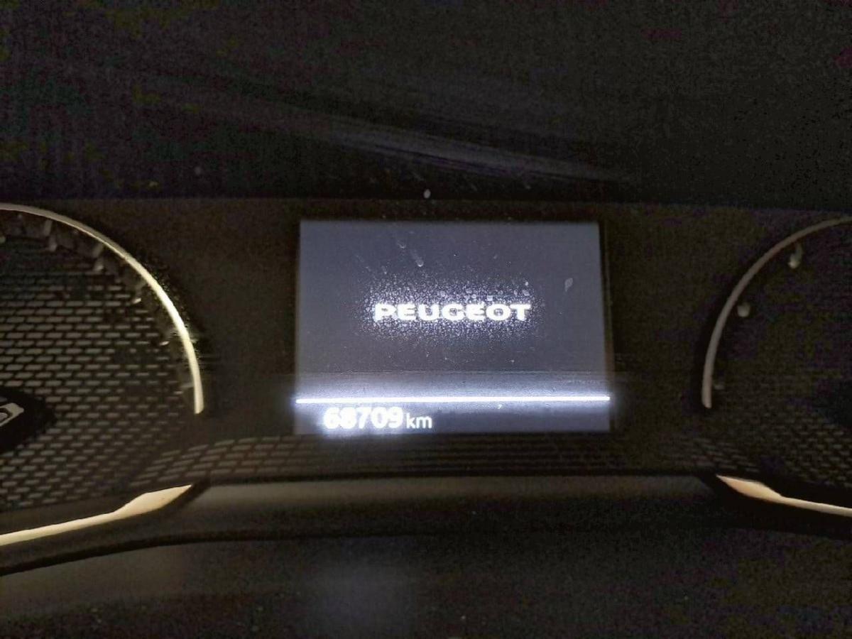 peugeot-208-2019-gasolina-1199cc