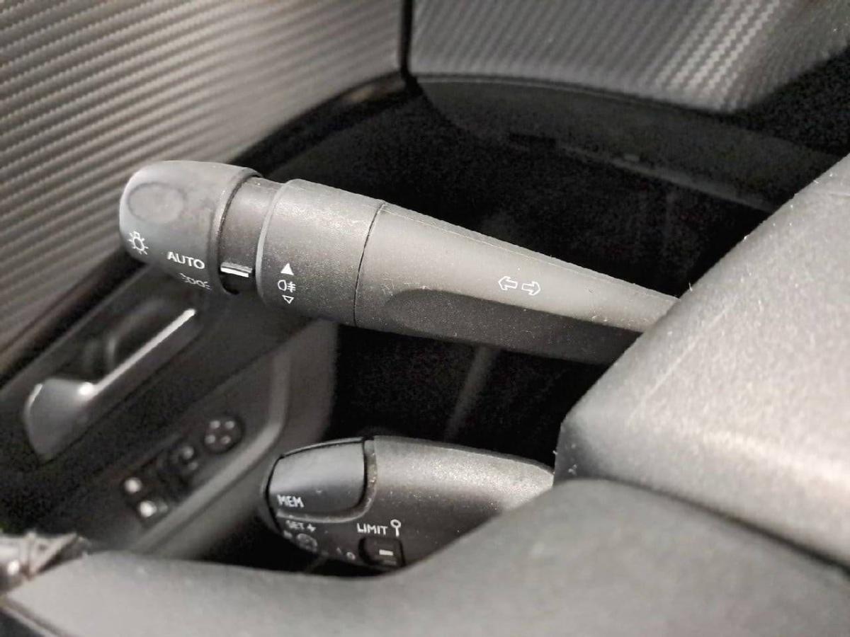 peugeot-208-2019-gasolina-1199cc